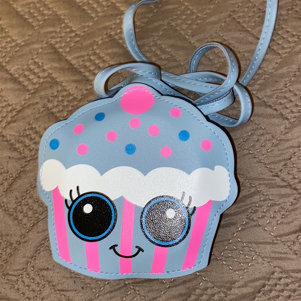 Small Cupcake Shaped Purse
